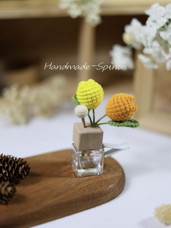 Handmade-Spinus car ornament
