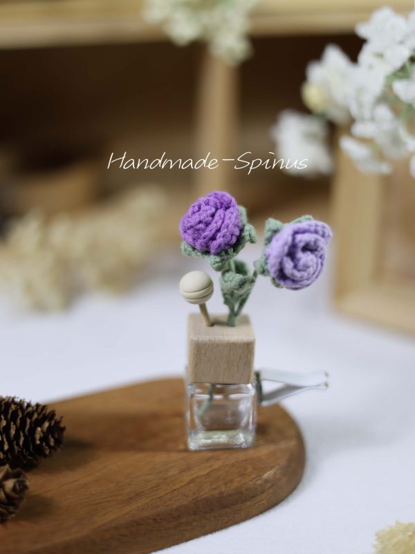 Handmade-Spinus car ornament